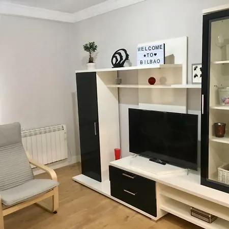 Coqueto Junto A Casco Viejo * Bilbao