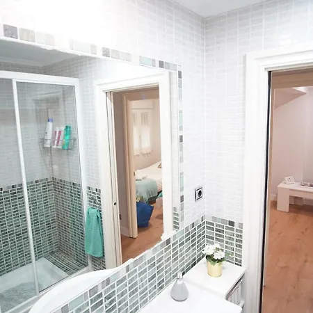 Coqueto Junto A Casco Viejo * Bilbao