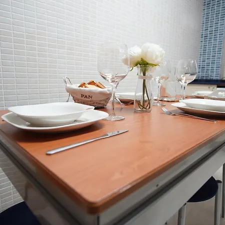 Coqueto Junto A Casco Viejo * Bilbao