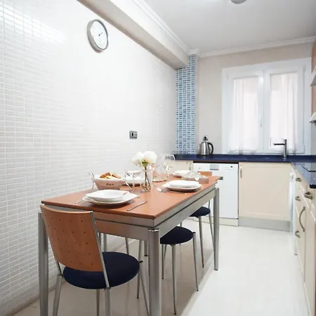 Apartament Coqueto Junto A Casco Viejo