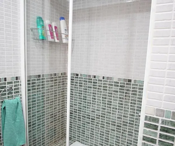 Coqueto Junto A Casco Viejo ビルバオ