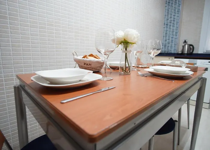 Coqueto Junto A Casco Viejo * Bilbao