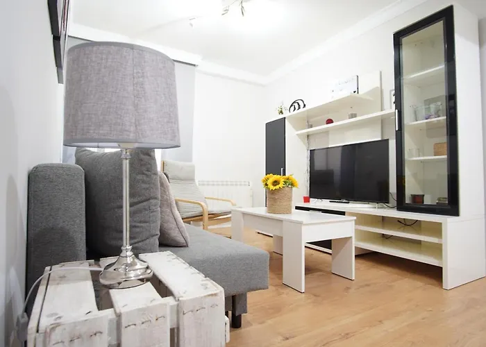 Coqueto Junto A Casco Viejo Appartamento